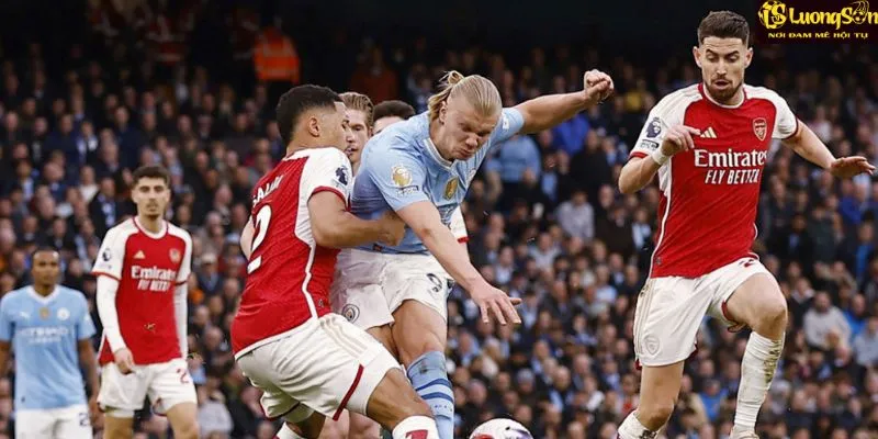 Diễn biến trận đấu Man City trước Arsenal